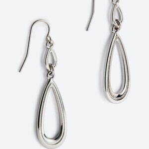 Marlyn Schiff Violet Teardrop Earring